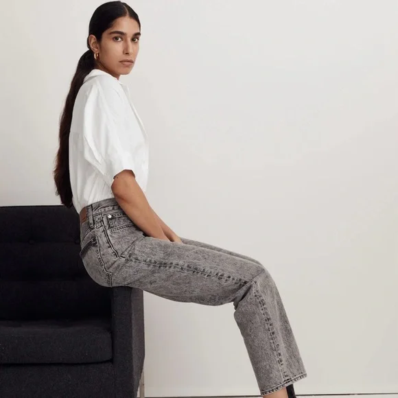 The Perfect Vintage Straight Jean in Acid Wash - Picture 13 of 13